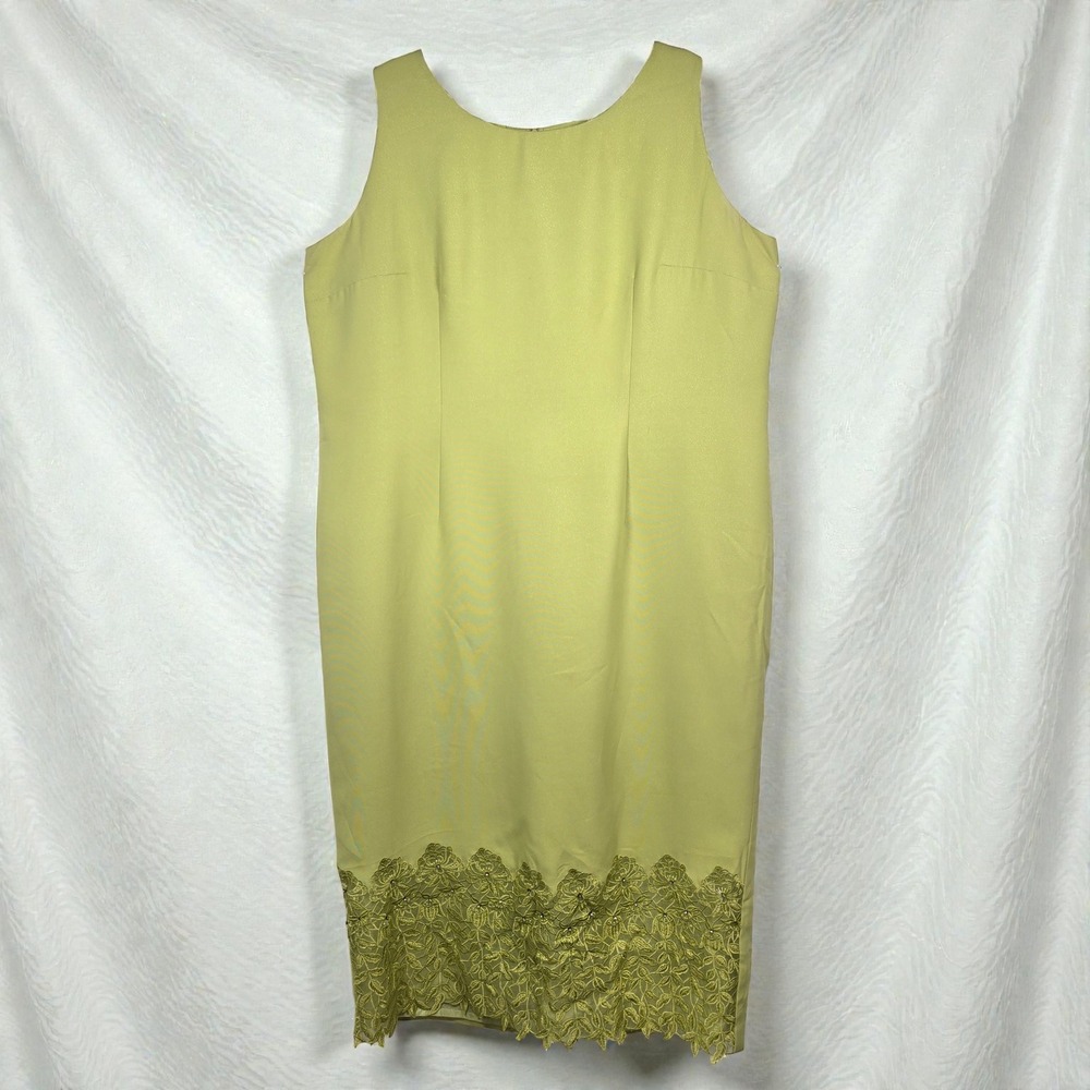 Donna Vinci Sheath Dress Woman Plus Size 20 Lime Green Beaded Floral Lace Hem‎